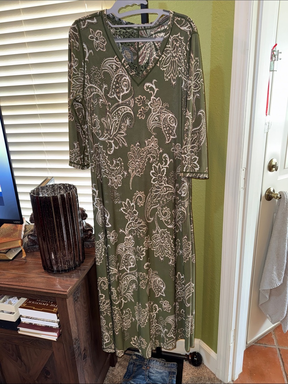 Attitudes by ReNee reversible V-Neck Olive Maxi Dress with Three-Quarter Sleeves